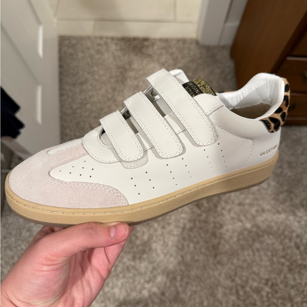 Vintage Havana White and Tan Sneakers with Leopard Accent